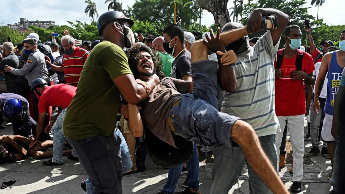 Cuba-Represion-Protesta-Dictadura-Socialismo-Fascismo_13870